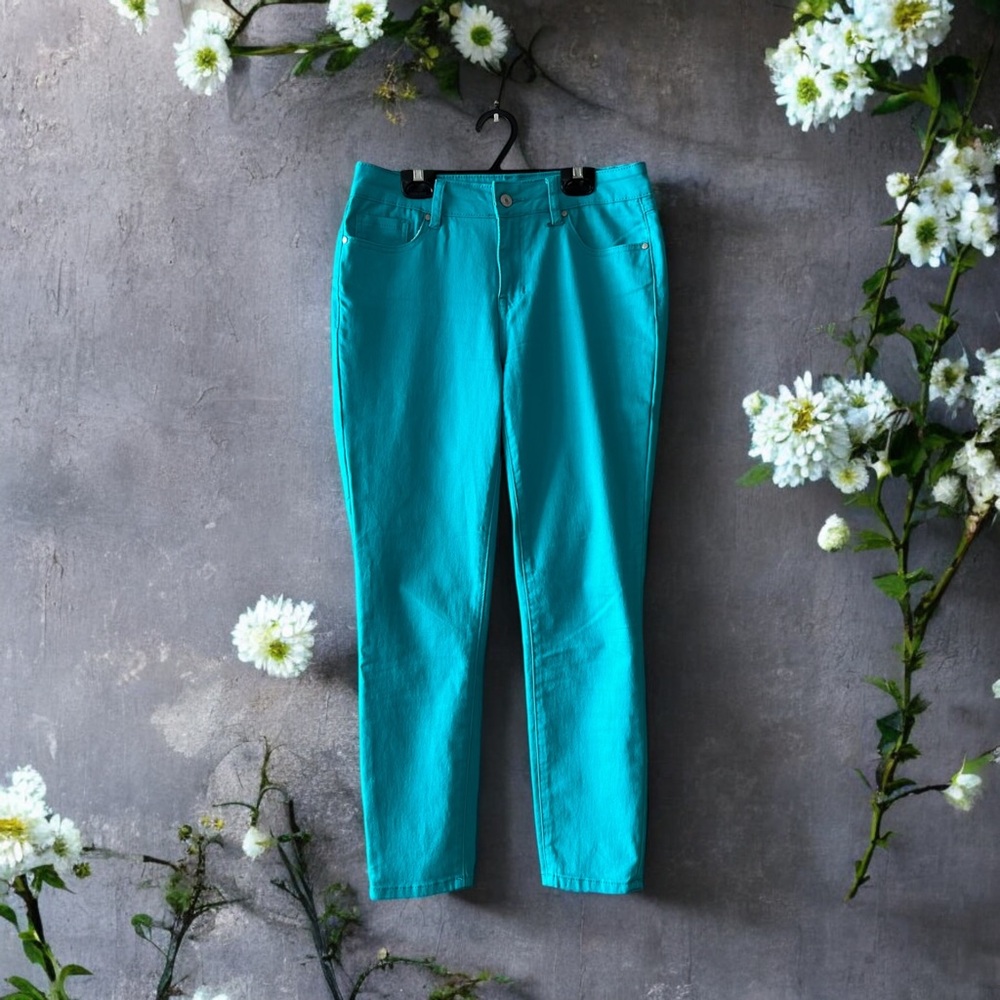 Artisan NY Turquoise Stretchy Jeans